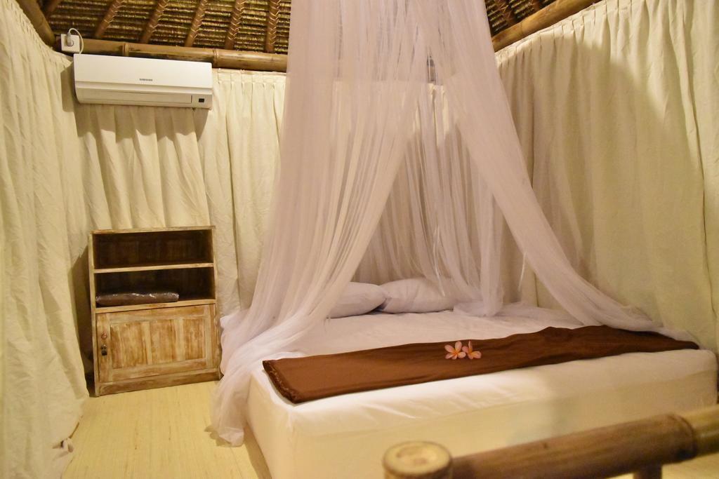 Salty Shakas Bamboo Stay Canggu Dış mekan fotoğraf