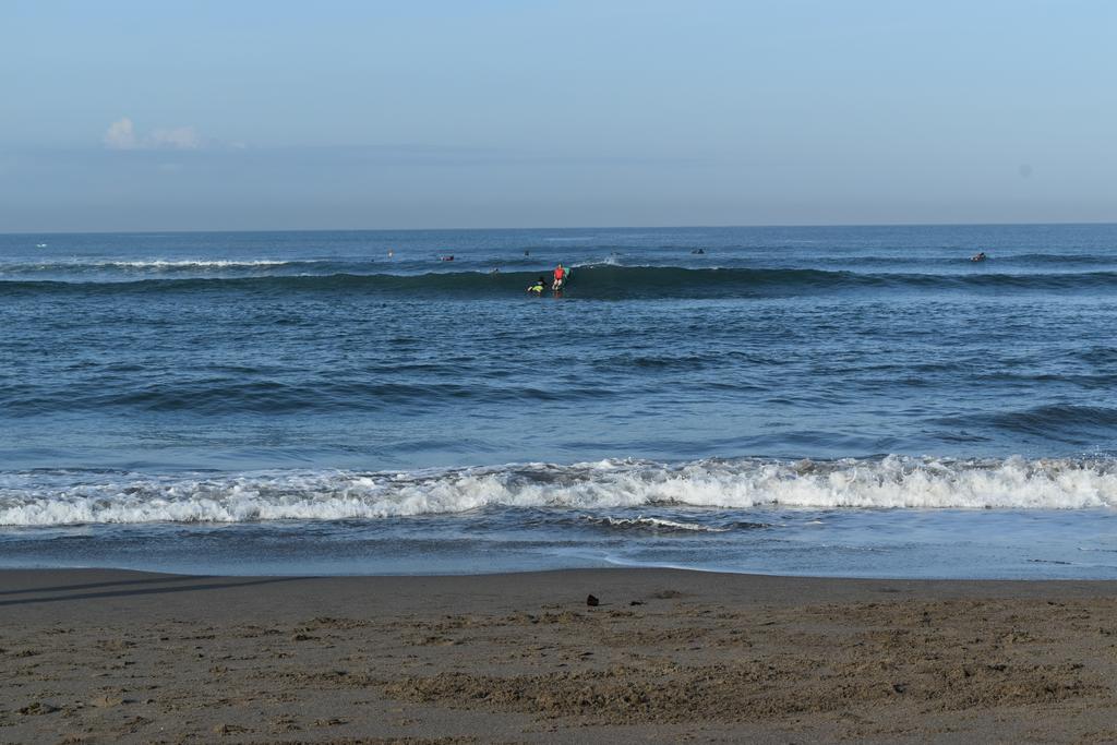 Salty Shakas Bamboo Stay Canggu Dış mekan fotoğraf